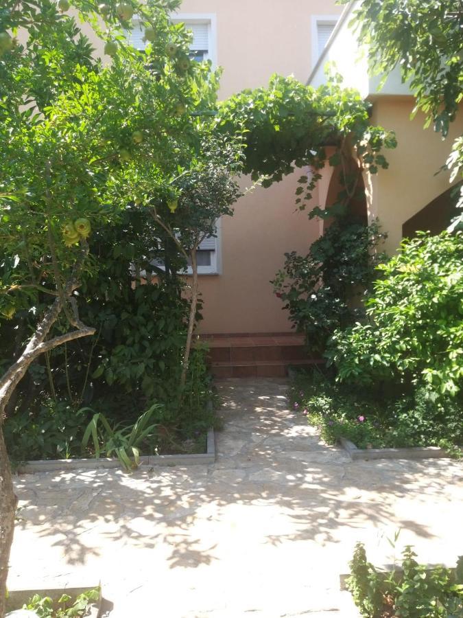Apartmani Kutlesa Vodice Ngoại thất bức ảnh