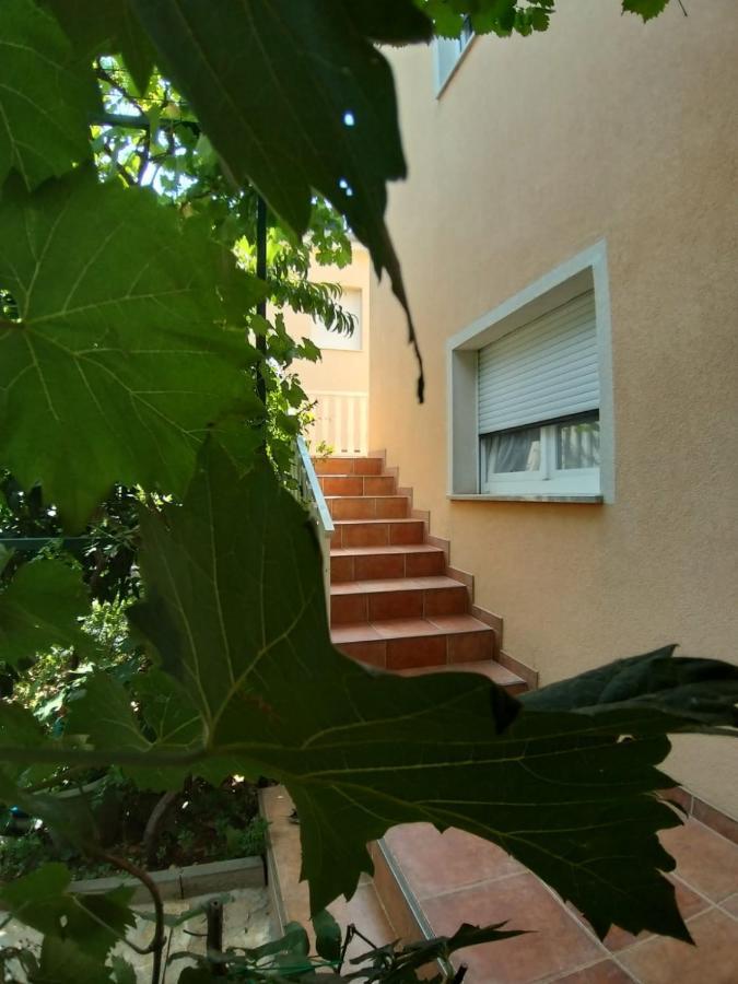 Apartmani Kutlesa Vodice Ngoại thất bức ảnh