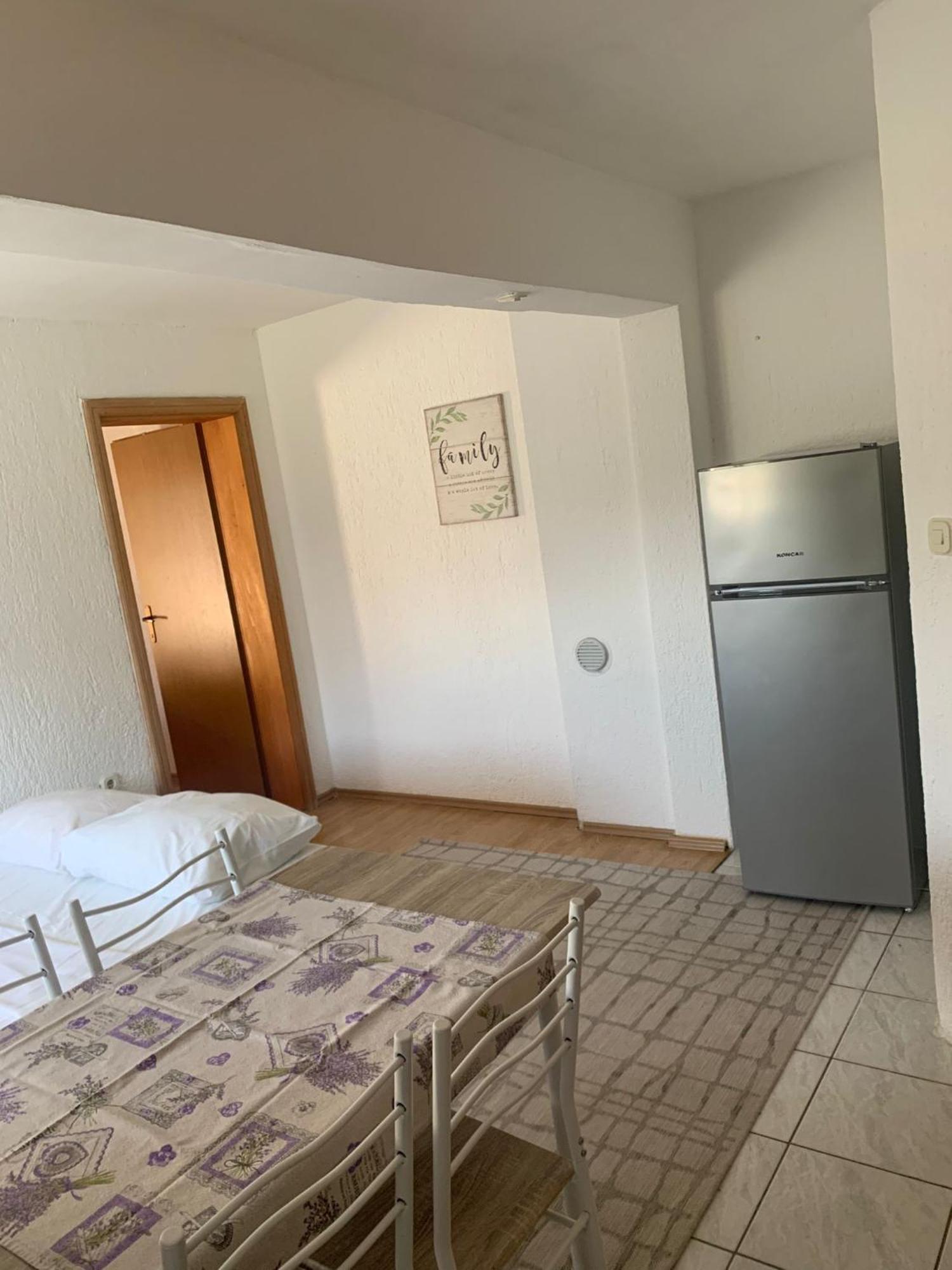 Apartmani Kutlesa Vodice Ngoại thất bức ảnh