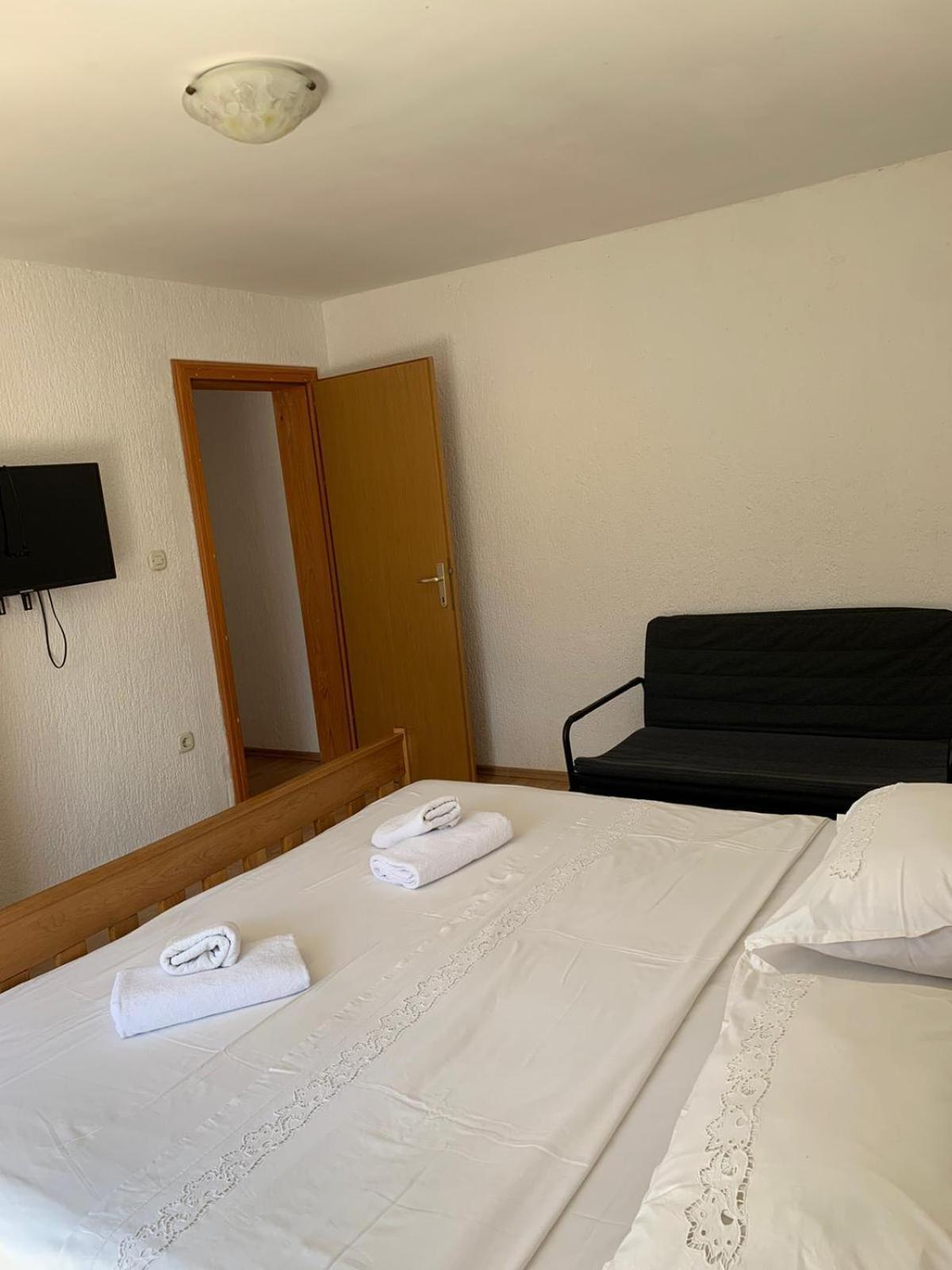 Apartmani Kutlesa Vodice Ngoại thất bức ảnh