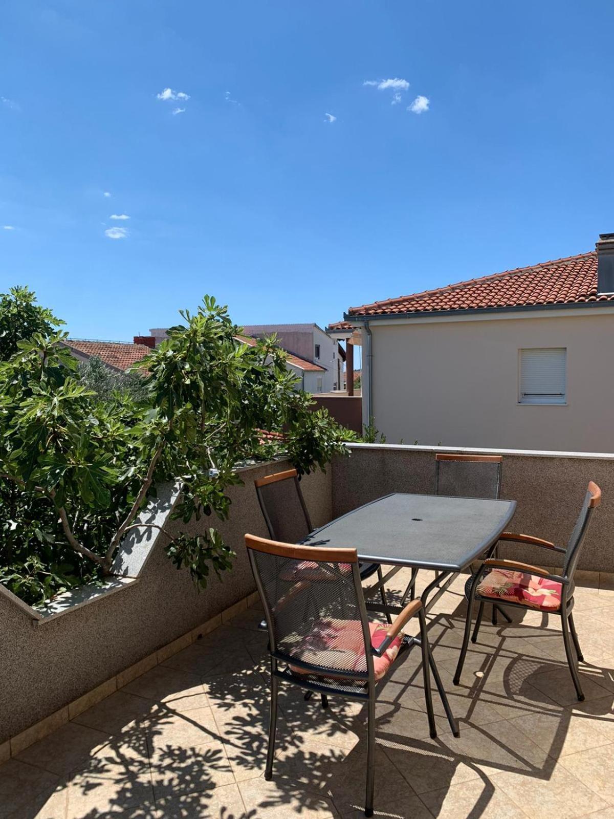 Apartmani Kutlesa Vodice Ngoại thất bức ảnh
